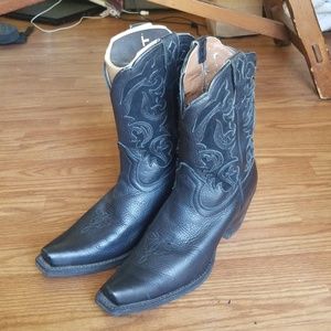Ariat Tombstone Shada Cowboy Boots